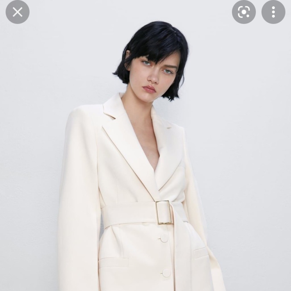New with Tags - Zara Ivory Blazer size XS-S
